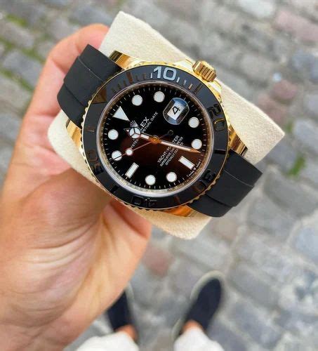 rolex watch under 2000 dollars.